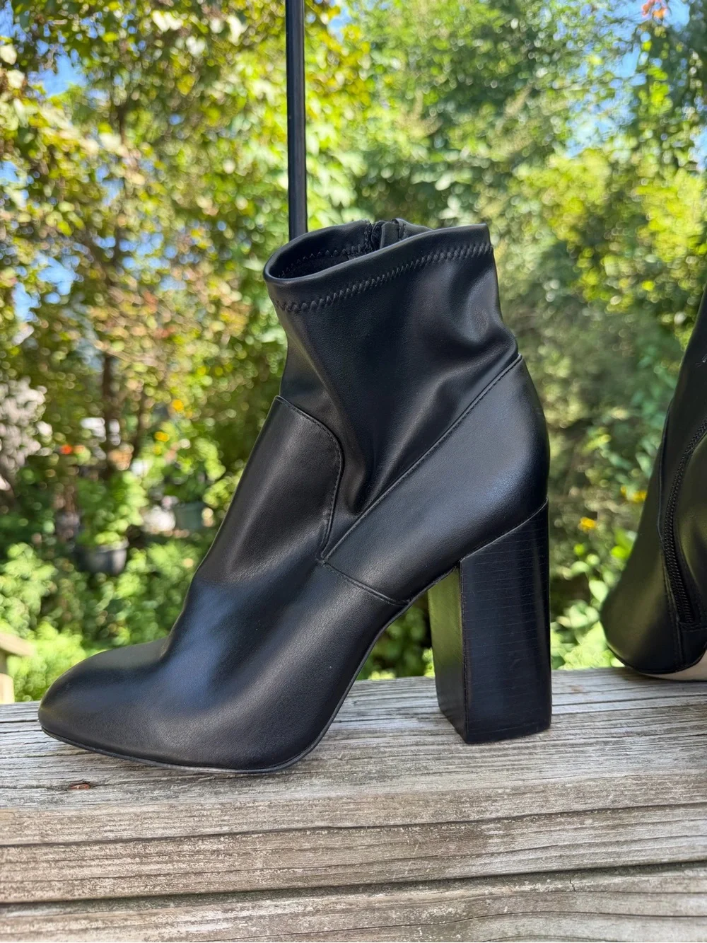 Rebecca Minkoff ladies black